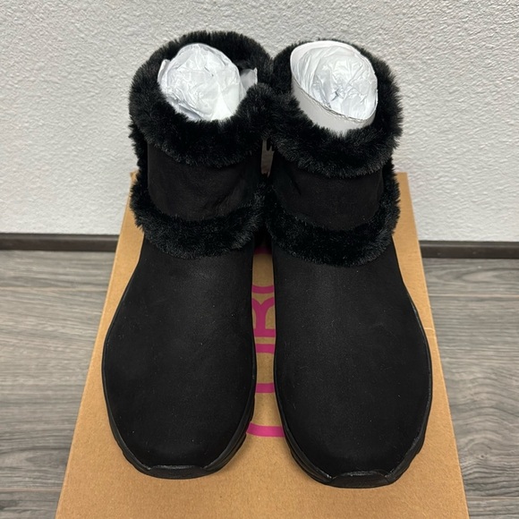 Ryka Made For Women Devotion Max Winter Boot Ankle (WIDE) - Picture 3 of 6